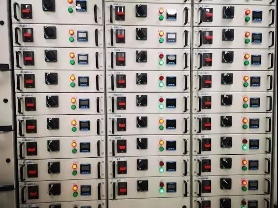 中建技運(yùn)維團(tuán)隊(duì)助力蘭州人行，順利完成機(jī)房搬遷