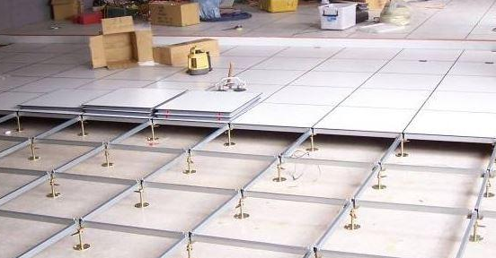 防靜電地板什么價(jià)格？多少錢(qián)一平方米？