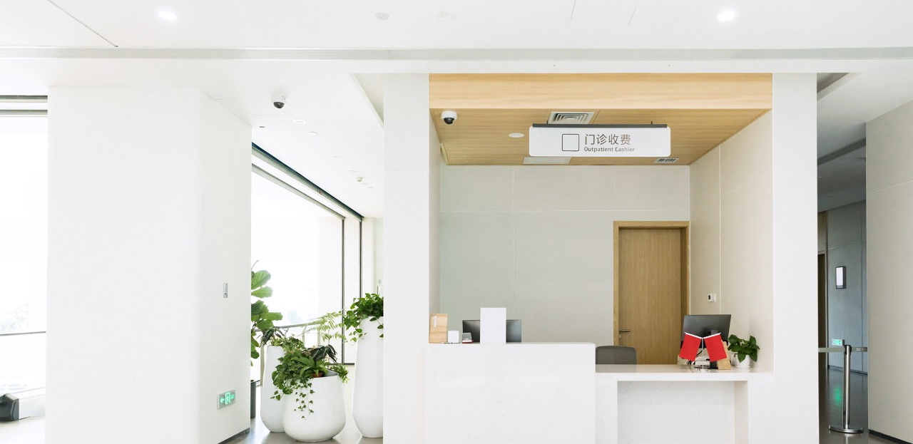 疫情當下，醫(yī)院墻面的未來趨勢——裝配式金屬抗菌板